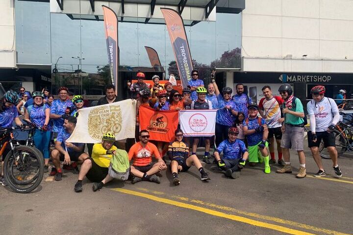 Bicicleteada por la Amistad