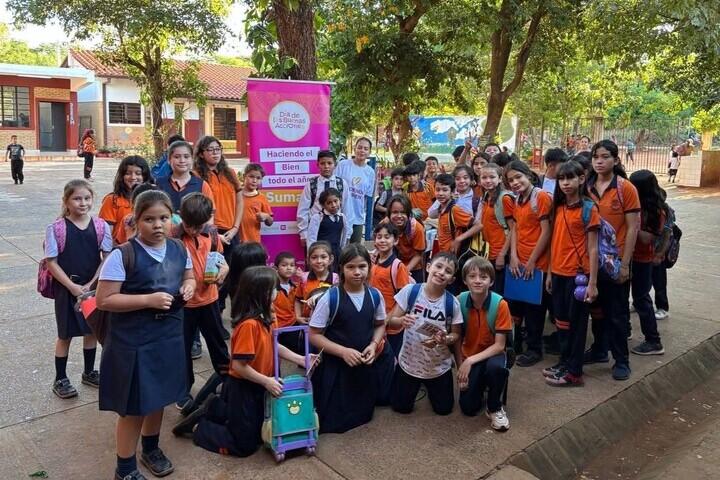 Sembrando Amor a Través de la Lectura